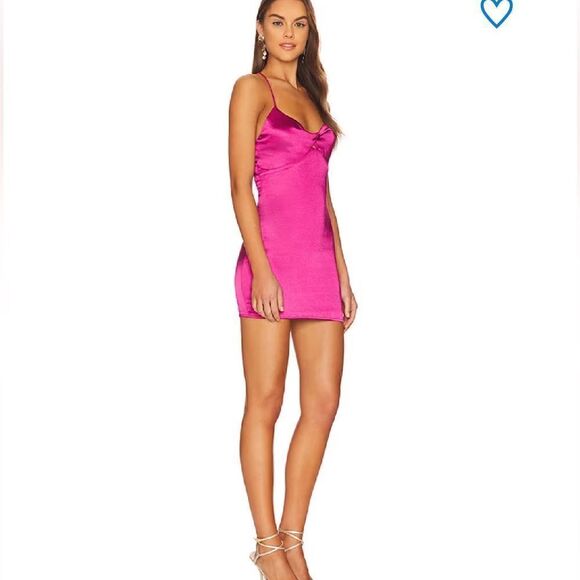 Superdown julieta mini dress in Maroon size Medium flawed NWT - Picture 4 of 10